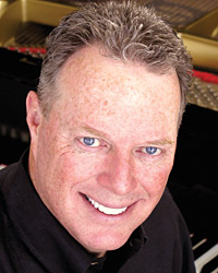 Higgins, John - hier klicken